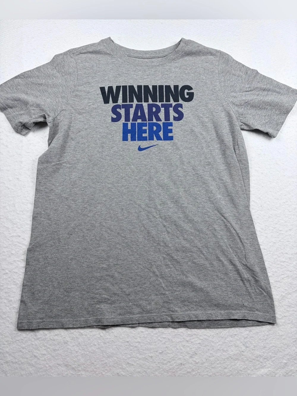 Nike | Grey Tee with Blue Graphic 'Winning Starts Here' youth‎ XL